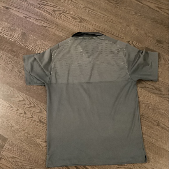 Nike Gray Long Sleeve golf Shirt - Picture 3 of 6
